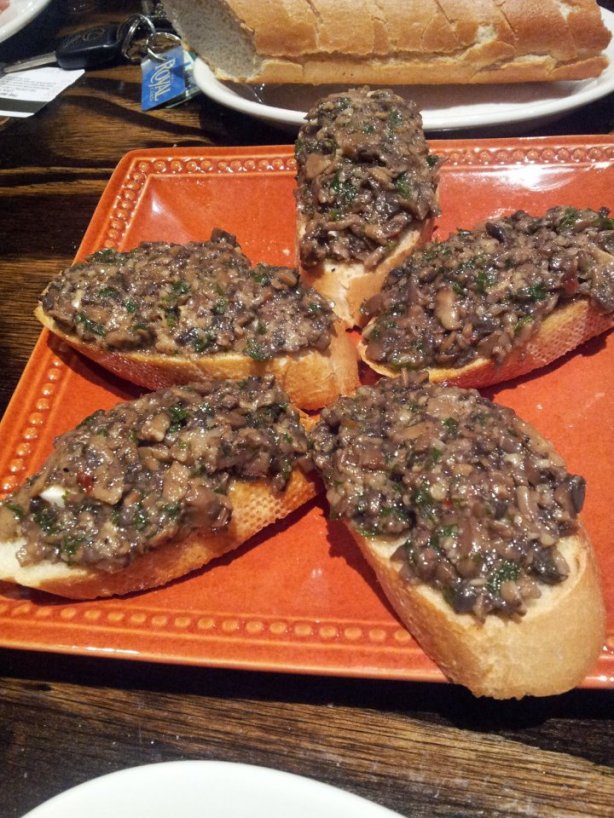 la cucina crostini